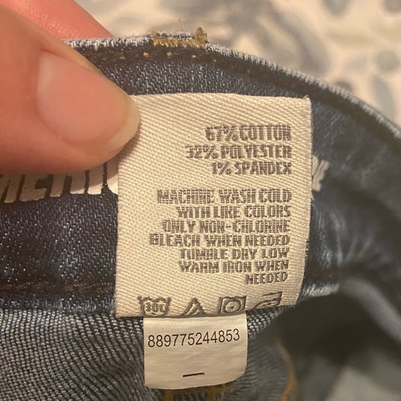 AMERICAN RAG Button Fly High Rise Kick Flare Jeans Size 9 - Picture 6 of 6